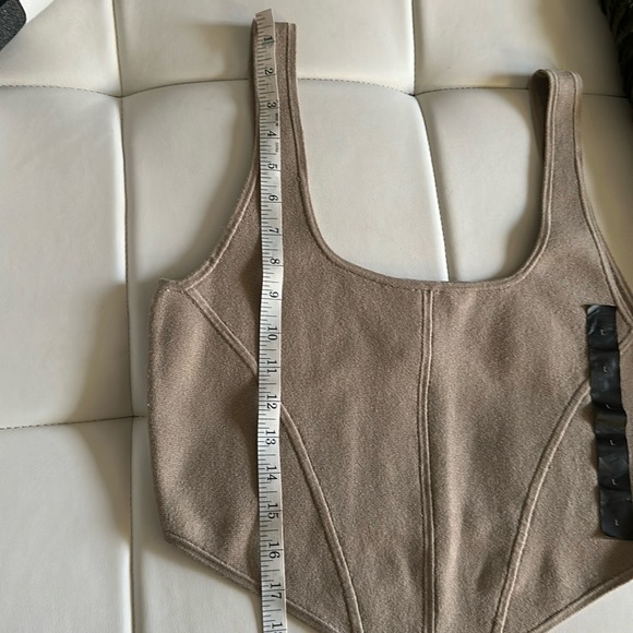 Banana Republic Factory Structured Corset Knit Crop Tank - Picture 4 of 8